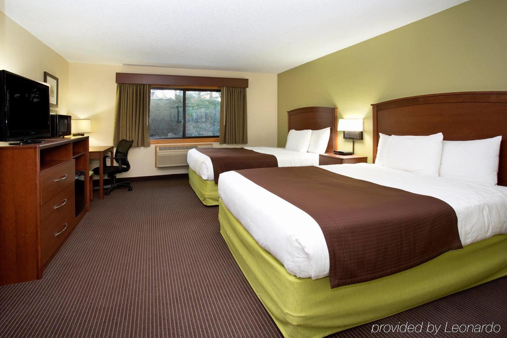 Cobblestone Hotel & Suites - Wisconsin Rapids Exterior photo