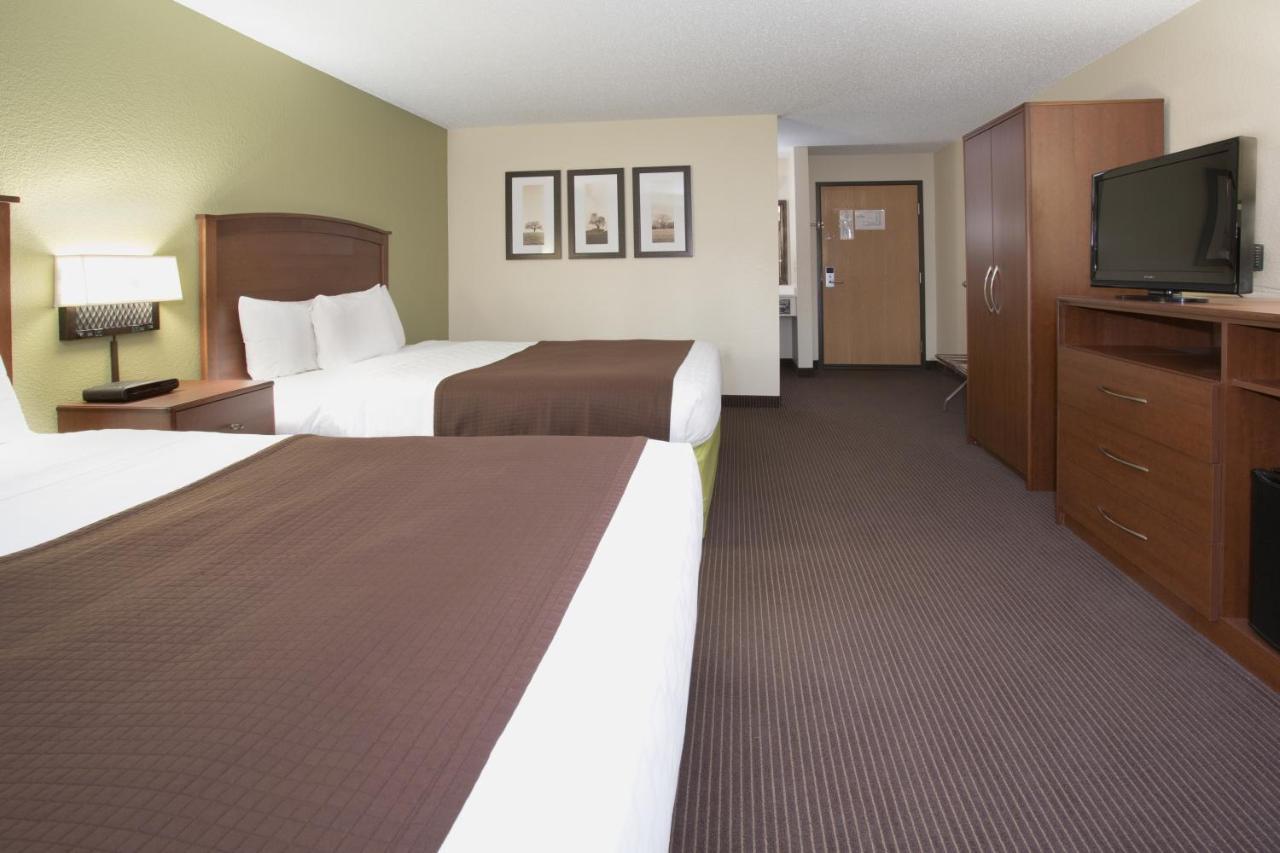 Cobblestone Hotel & Suites - Wisconsin Rapids Exterior photo