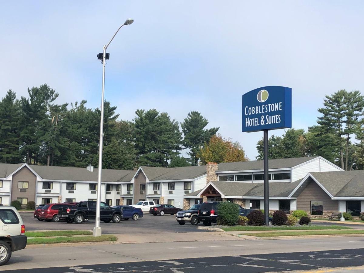 Cobblestone Hotel & Suites - Wisconsin Rapids Exterior photo